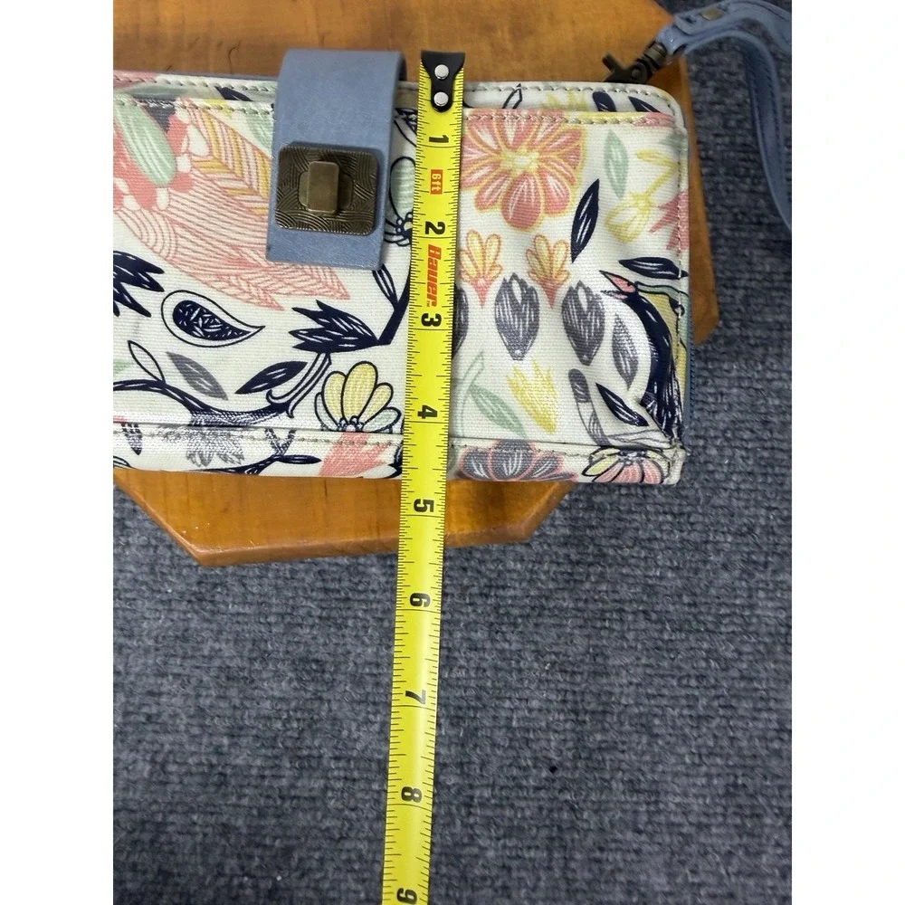 Sakroots Artisit‎ Circle Wallet Wristlet Multicolor Floral Bird Print-No Strap